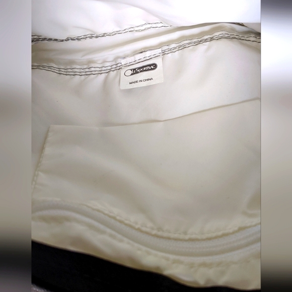 LeSportsac Anders Wenngren Print Shoulder Bag - Picture 7 of 7